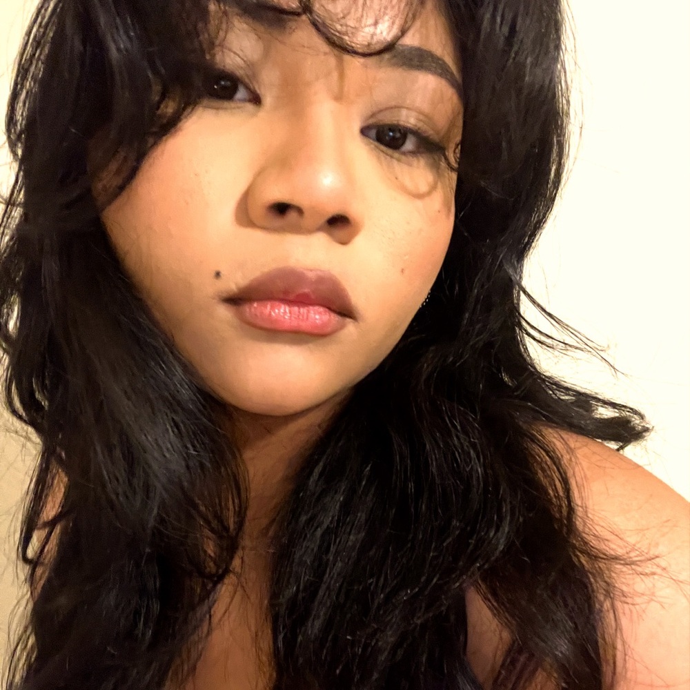 Meet your Posher, Iris